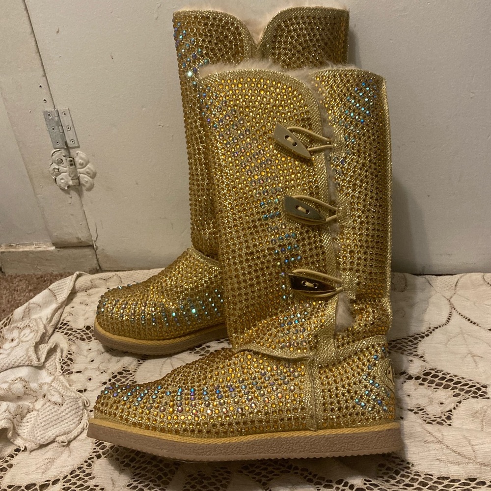 COPY - RARE bling boots